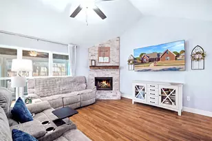 506 Amy Jo Cir, Aubrey, TX 76227 - Photo 3