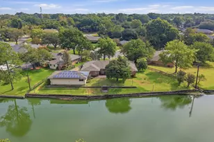 1609 Lakewood Dr, Sherman, TX 75092 - Photo 3