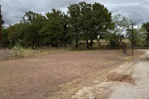 1377 Co Rd 3838, Bridgeport, TX 76426 - Photo 5