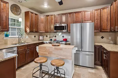 1502 Bennington Court, Grapevine, TX 76051 - Photo 9