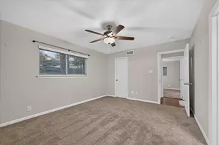 844 Woodcrest Dr, Hurst, TX 76053 - Photo 29