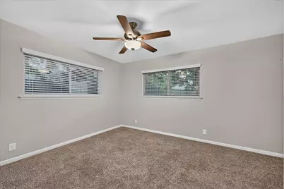 844 Woodcrest Drive, Hurst, TX 76053 - Photo 25