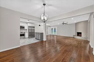844 Woodcrest Dr, Hurst, TX 76053 - Photo 11