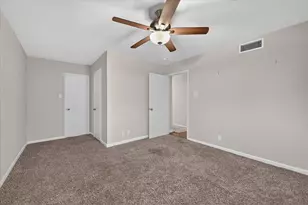 844 Woodcrest Dr, Hurst, TX 76053 - Photo 23