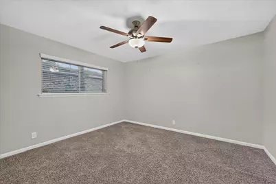 844 Woodcrest Drive, Hurst, TX 76053 - Photo 17