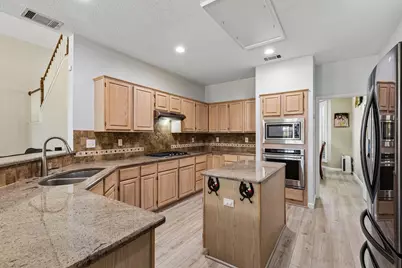 27 Monterey Drive, Trophy Club, TX 76262 - Photo 13
