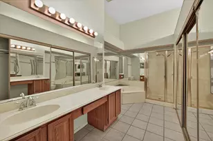 18040 Midway Rd, Dallas, TX 75287 - Photo 13