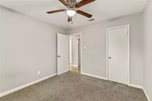 13225 Lexington Ln, Balch Springs, TX 75180 - Photo 21
