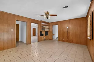 3719 Rockbluff Dr, Dallas, TX 75227 - Photo 11