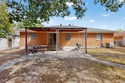 3719 Rock Bluff Drive, Dallas, TX 75227 - Photo 33