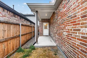 4721 Ancestry St, Haltom City, TX 76117 - Photo 19