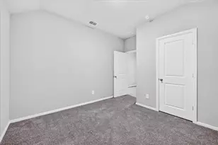 4721 Ancestry St, Haltom City, TX 76117 - Photo 13