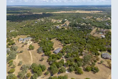 400 Hali Brooke Drive, China Spring, TX 76633 - Photo 23