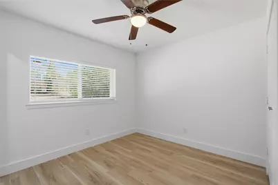 2615 North Parkway, Mesquite, TX 75149 - Photo 13