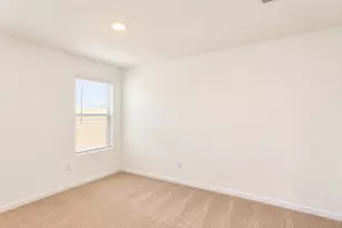 608 Finch Cir, Princeton, TX 75407 - Photo 5