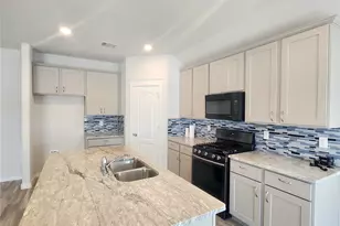 6120 Fall Creek Ln, Fort Worth, TX 76123 - Photo 13