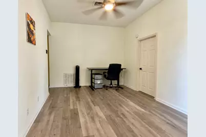 1318 Jasmine Drive, Lewisville, TX 75077 - Photo 11