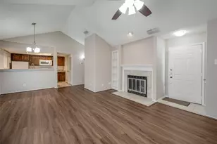 256 Jefferson Pkwy, Fort Worth, TX 76107 - Photo 1
