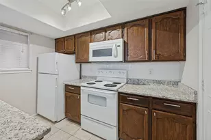 256 Jefferson Pkwy, Fort Worth, TX 76107 - Photo 7