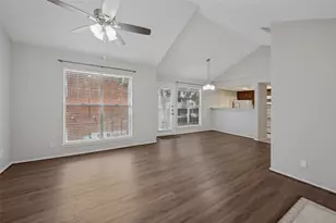256 Jefferson Pkwy, Fort Worth, TX 76107 - Photo 11