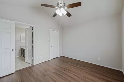 256 Jefferson Parkway, Fort Worth, TX 76107 - Photo 17