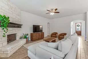 709 Winecup Wy, Midlothian, TX 76065 - Photo 5