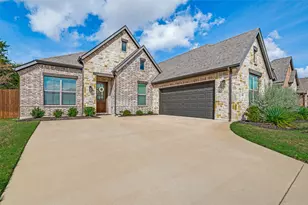 709 Winecup Wy, Midlothian, TX 76065 - Photo 1