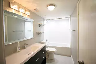 2064 Embassy Way, Carrollton, TX 75006 - Photo 23