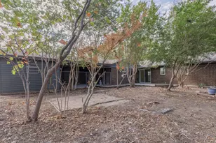 6700 Karen Dr, North Richland Hills, TX 76180 - Photo 23