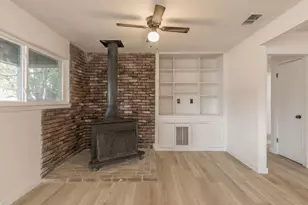 6700 Karen Dr, North Richland Hills, TX 76180 - Photo 5