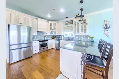 2009 Lakeview, Crystal Beach, TX 77650 - Photo 15
