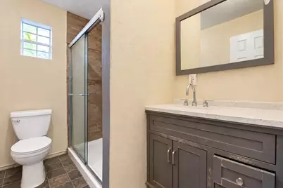 2306 Ross Avenue #100, Fort Worth, TX 76164 - Photo 3