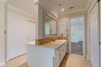 2251 Woodcreek Street, Carrollton, TX 75006 - Photo 27