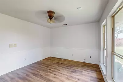 2251 Woodcreek Street, Carrollton, TX 75006 - Photo 33
