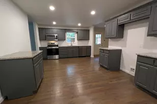 1406 Eastus Dr, Dallas, TX 75208 - Photo 5