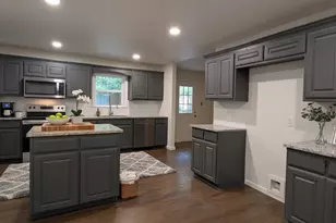 1406 Eastus Dr, Dallas, TX 75208 - Photo 7