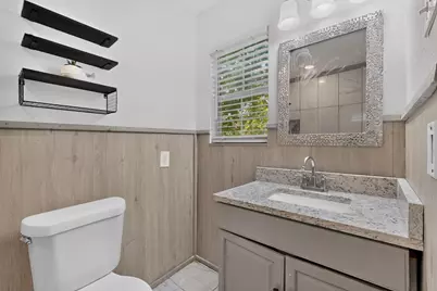 3831 Vanette Lane, Dallas, TX 75216 - Photo 17