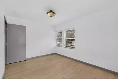 3831 Vanette Lane, Dallas, TX 75216 - Photo 23