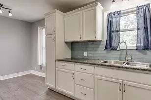 1108 Chester St, Cleburne, TX 76033 - Photo 7