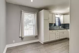1108 Chester St, Cleburne, TX 76033 - Photo 9