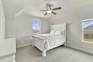113 St Elias Dr, Burleson, TX 76028 - Photo 23