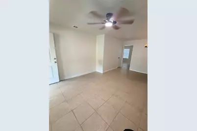 1036 El Triumfo Street, Dallas, TX 75212 - Photo 5