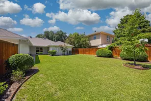 7122 Winedale Dr, Dallas, TX 75231 - Photo 33