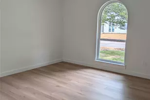 2404 Glen Forest Ln, Plano, TX 75023 - Photo 17