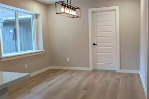 2404 Glen Forest Ln, Plano, TX 75023 - Photo 7