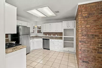 1300 Tierra Calle, Carrollton, TX 75006 - Photo 9