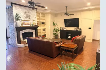 6801 Bellaire Court S, Benbrook, TX 76132 - Photo 7