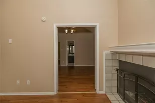 2083 Sundance Ct, Lewisville, TX 75067 - Photo 13