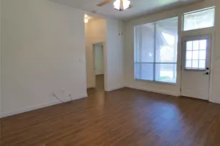 3904 Valez Dr, Carrollton, TX 75007 - Photo 11