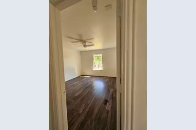 1208 E Daggett Avenue, Fort Worth, TX 76104 - Photo 15